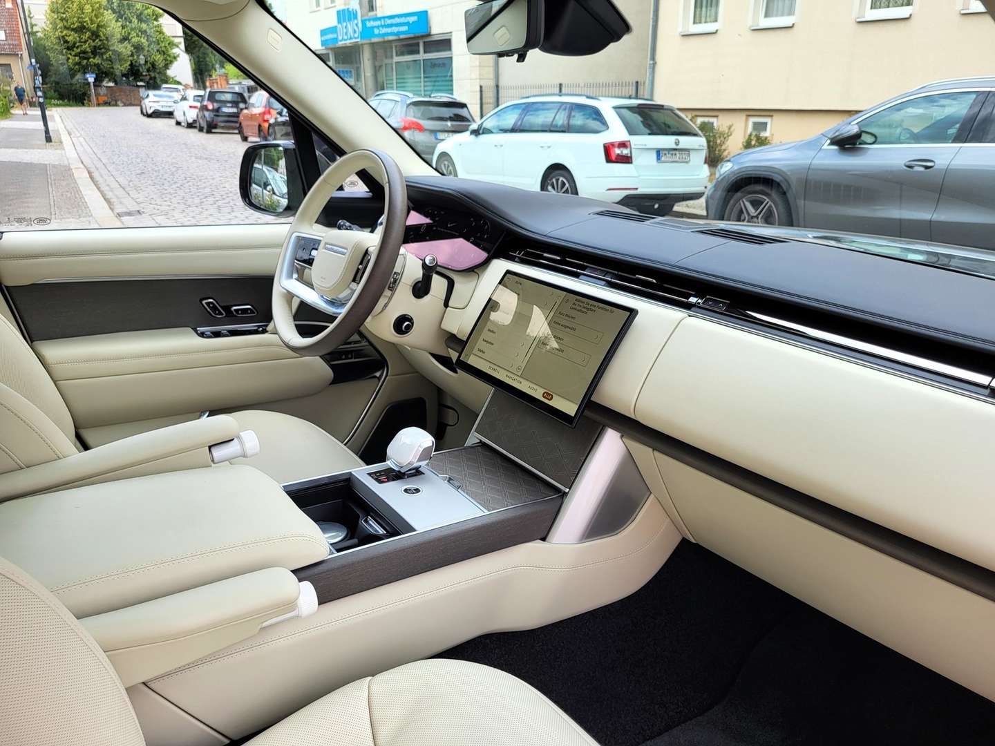 Land Rover Range Rover MERIDIAN TV MASSAGE 230V P615 SV - 2024 - Joinsteer - #24