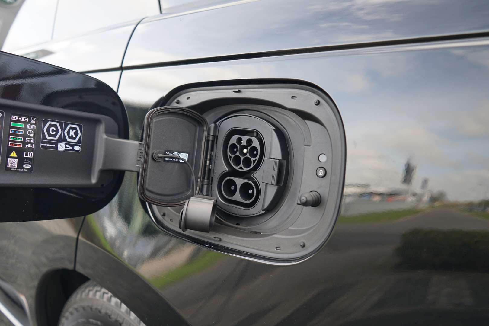 Land Rover Range Rover 3.0 P460e HSE PHEV - 2026 - Joinsteer - #13