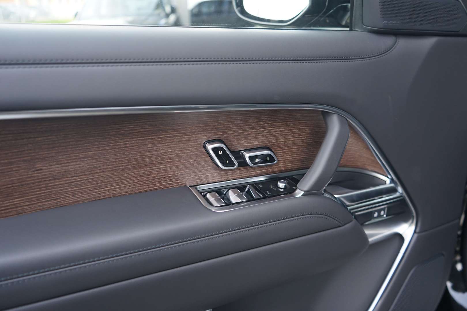 Land Rover Range Rover 3.0 P460e HSE PHEV - 2026 - Joinsteer - #17