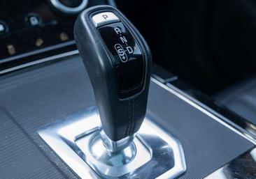 Land Rover Range Rover Evoque P200 R-Dynamic SE Navi Leder AHK ACC Panoramadach — photo 23