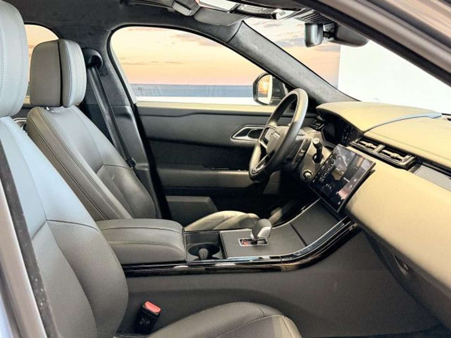 Land Rover Range Rover Velar P400 Autobio Black Pack WinterP - 2024 - Joinsteer - #4