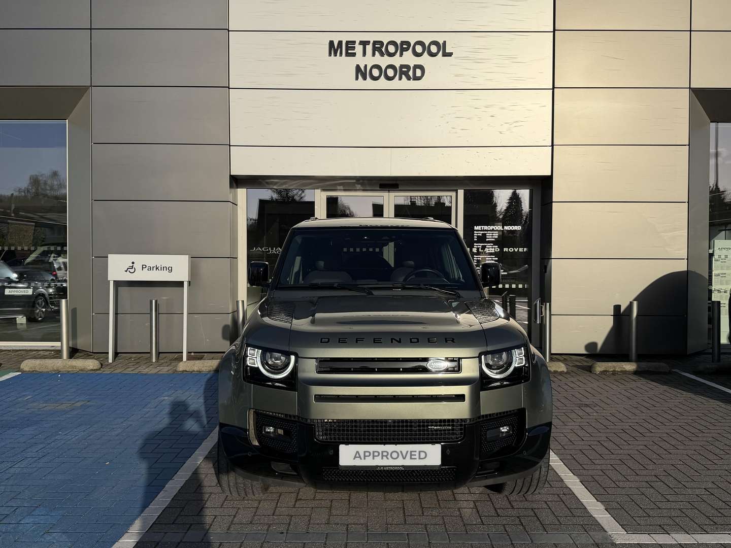 Land Rover Defender 110 X-Dynamic HSE P400e - 2023 - Joinsteer - #2