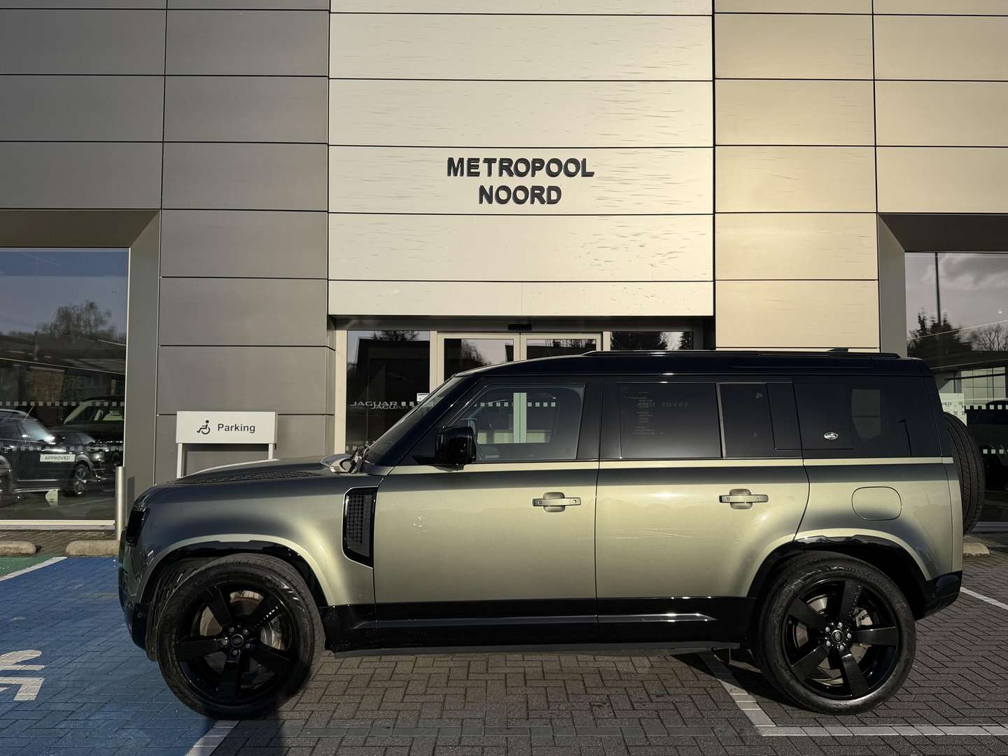 Land Rover Defender 110 X-Dynamic HSE P400e - 2023 - Joinsteer - #3