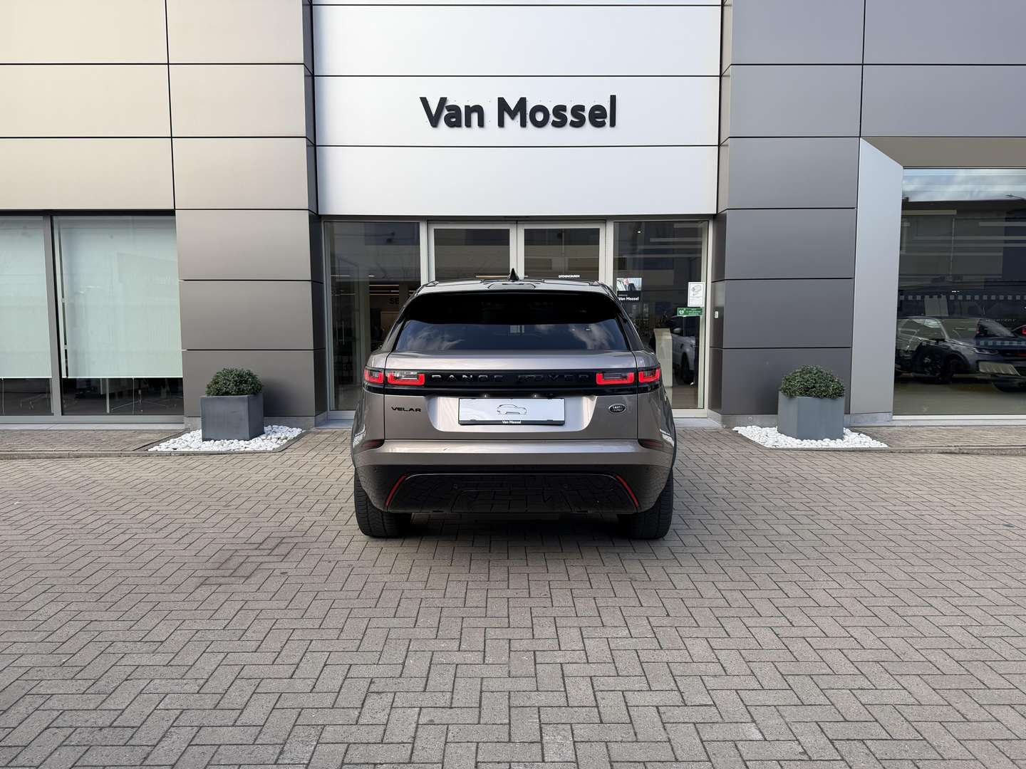 Land Rover Range Rover Velar P400e SE AWD - 2023 - Joinsteer - #3