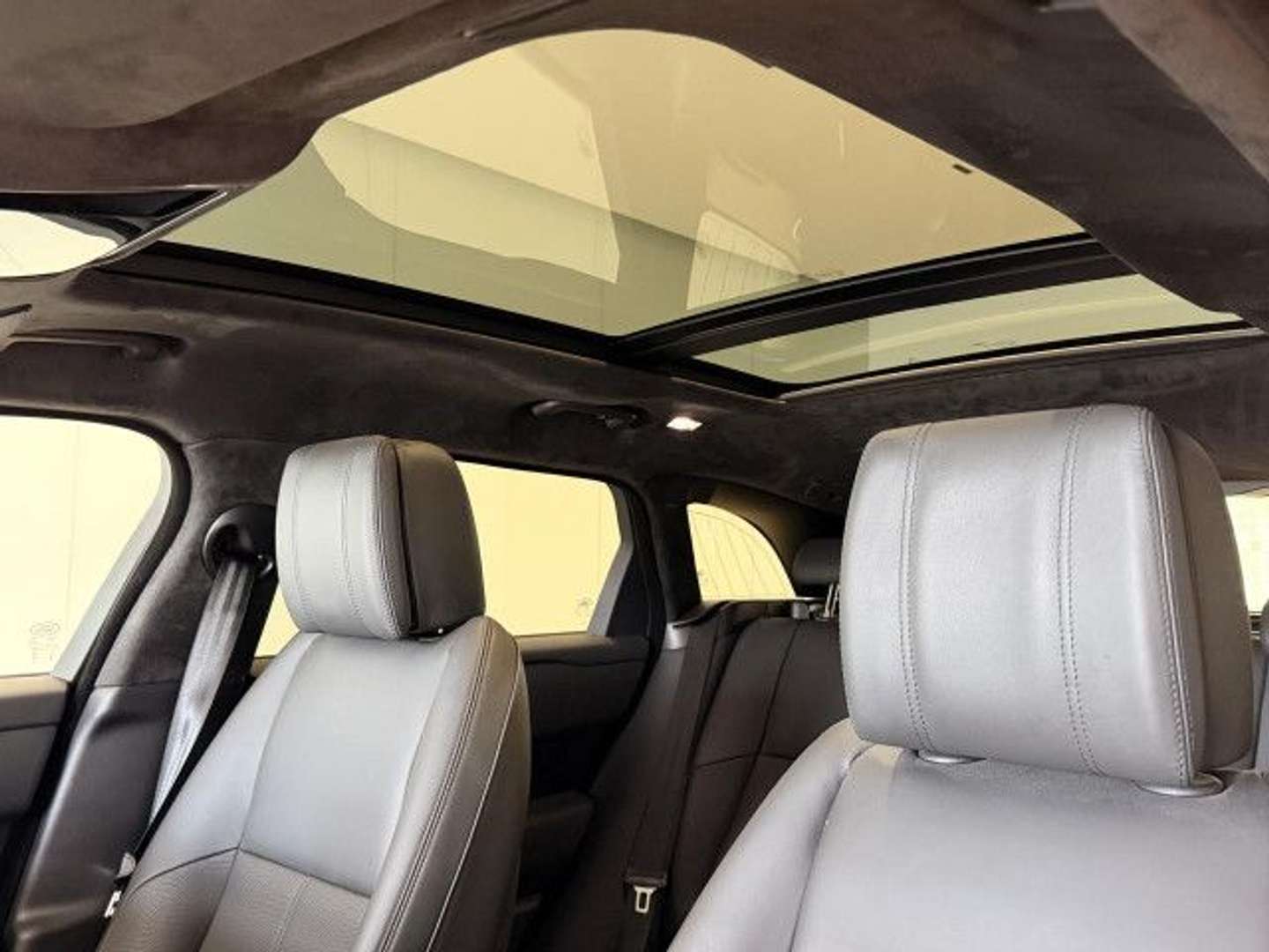 Land Rover Range Rover Velar P400 Autobio Black Pack WinterP - 2024 - Joinsteer - #13