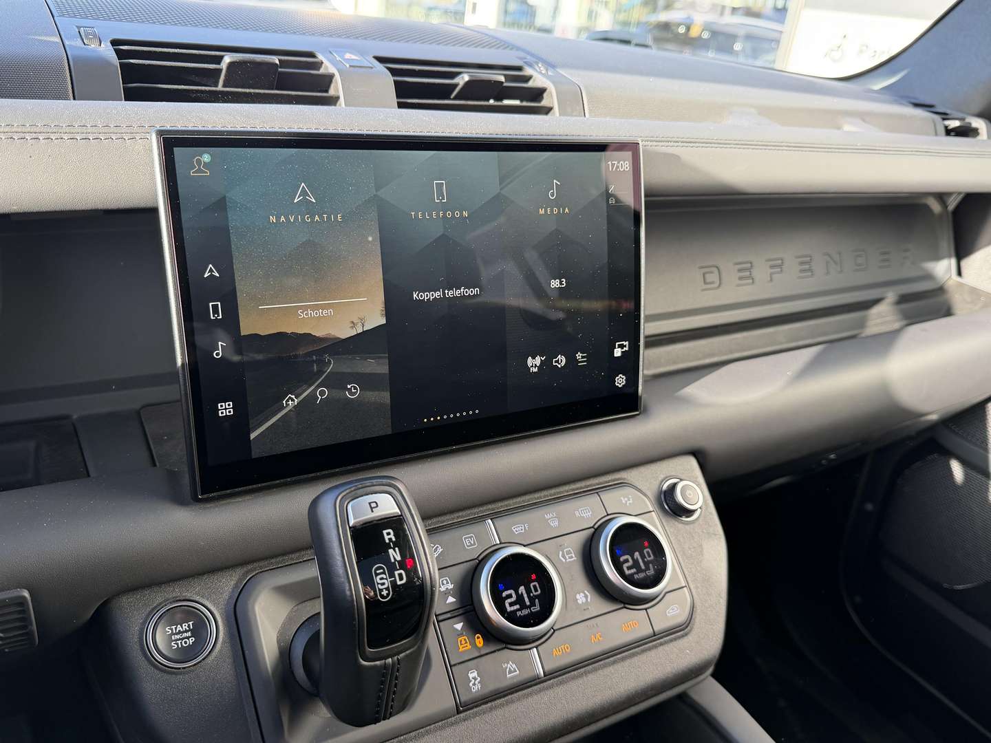 Land Rover Defender 110 X-Dynamic HSE P400e - 2023 - Joinsteer - #13