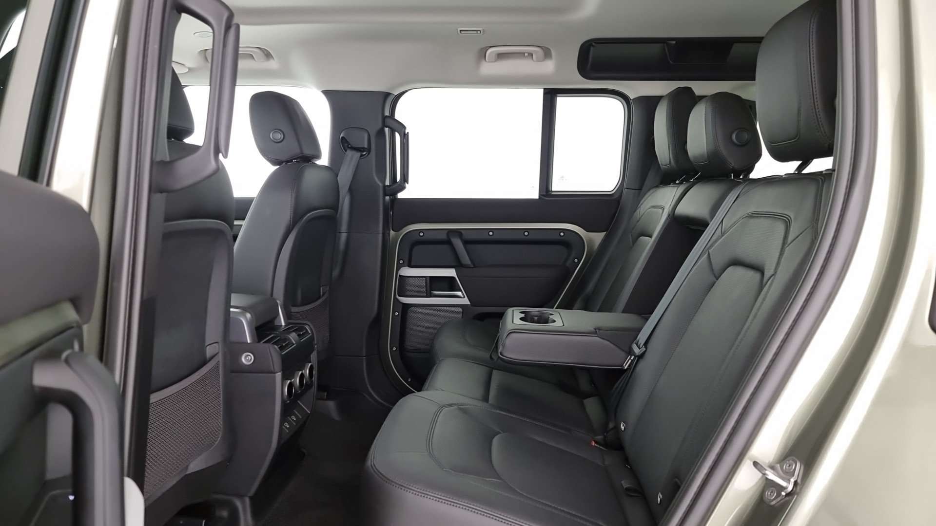 Land Rover Defender 110 SE AWD Auto N1 Autocarro 3.0 D6 200 - 2022 - Joinsteer - #17