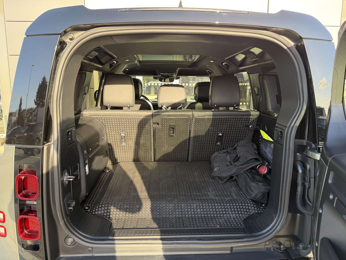 Land Rover Defender 110 X-Dynamic HSE P400e - 2023 - Joinsteer - #18