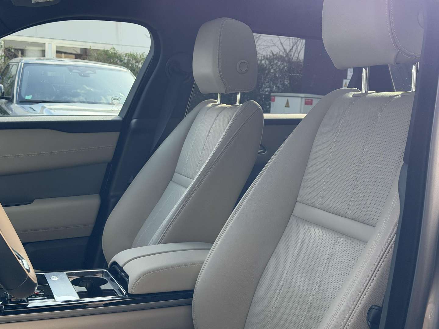 Land Rover Range Rover Velar P400e SE AWD - 2023 - Joinsteer - #19