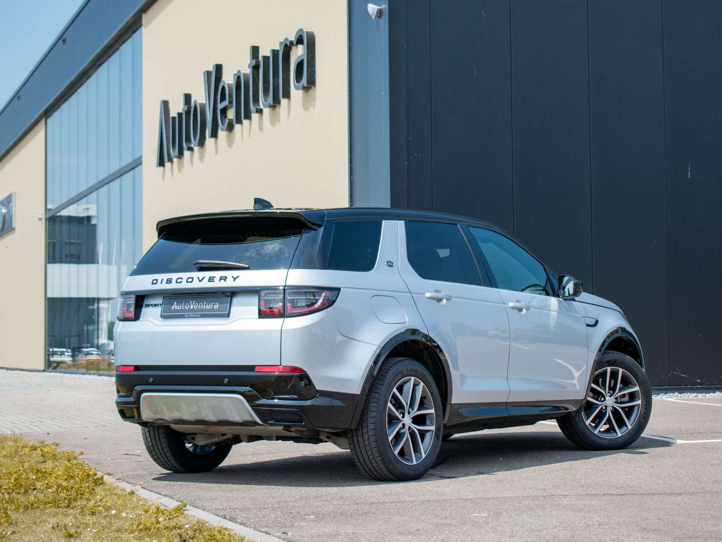 Land Rover Discovery Sport R-Dynamic SE P300e 1.5 - 2024 - Joinsteer - #4
