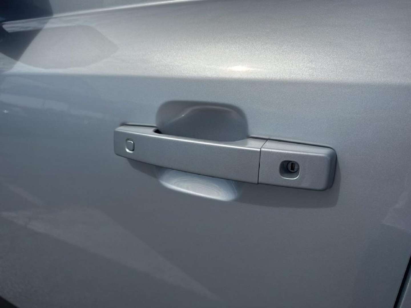 Land Rover Defender 110 X-Dynamic SE Awd 3.0d I6 Mhev 200cv Auto - 2024 - Joinsteer - #13