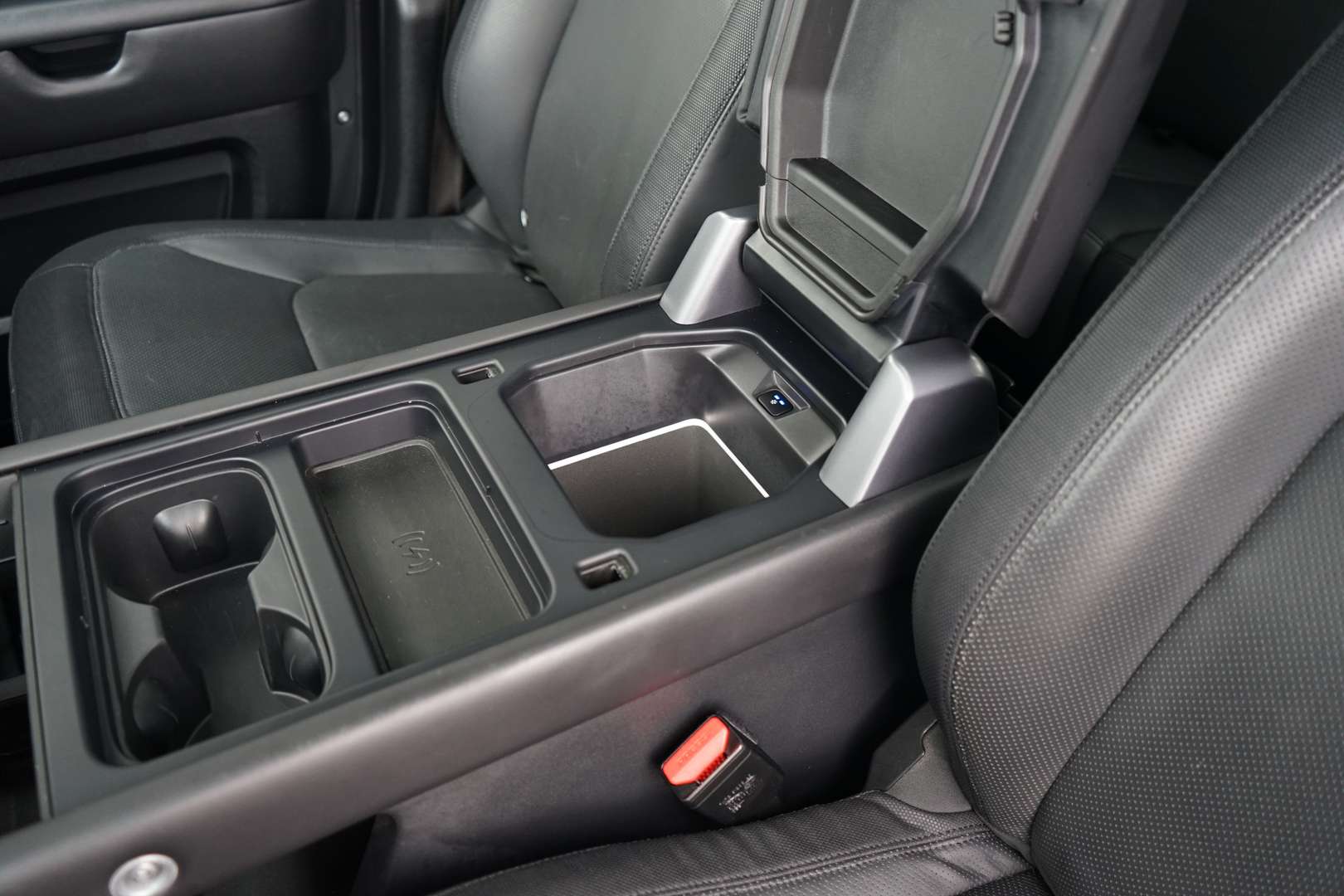 Land Rover Defender 110 X-Dynamic HSE 2.0 P400e - 2022 - Joinsteer - #26