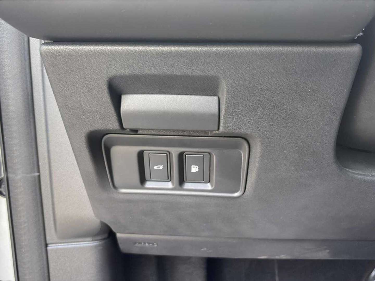 Land Rover Discovery Sport P270e Dyn. HSE AHK|KomfortPkt. - 2025 - Joinsteer - #10