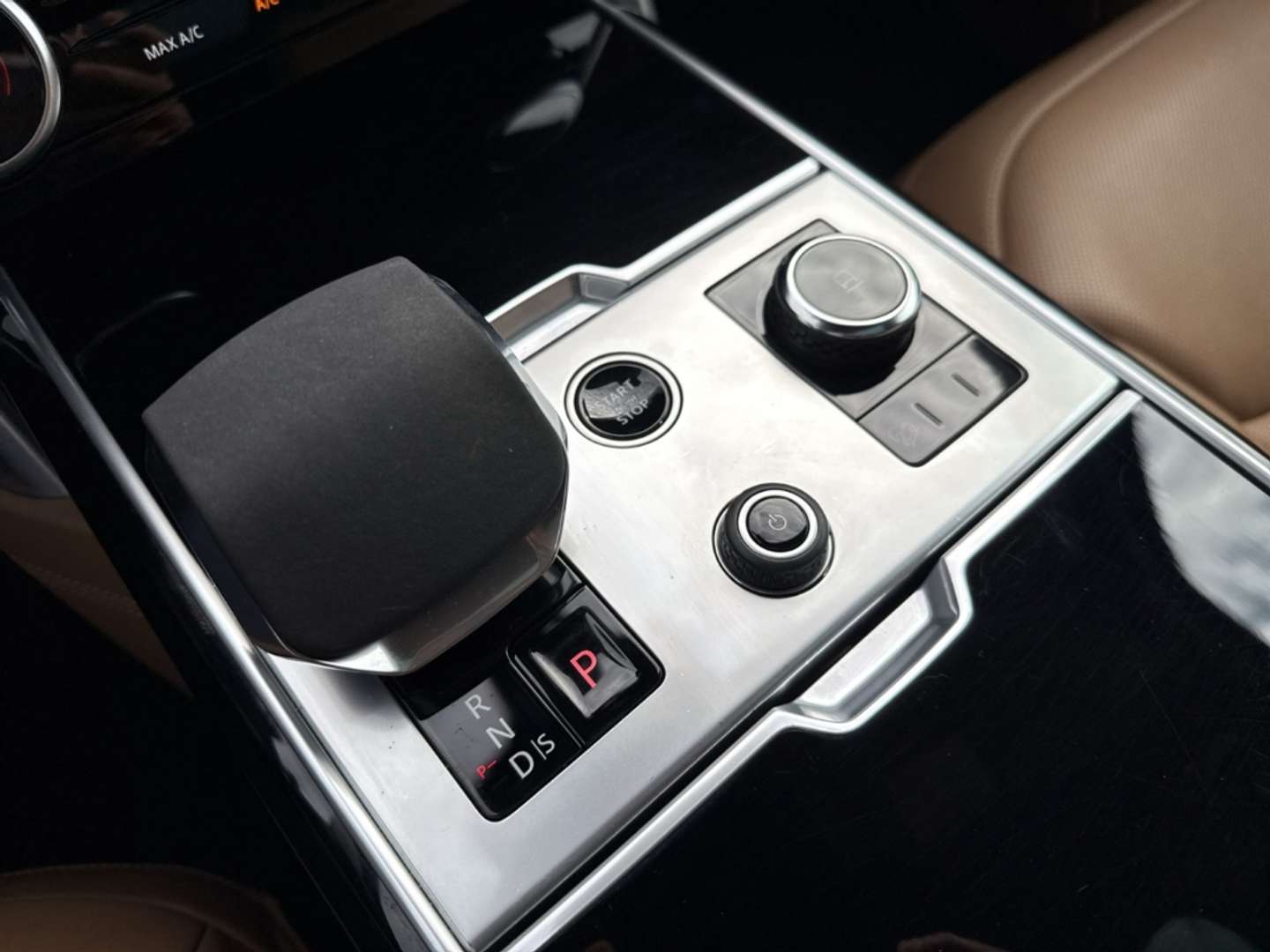 Land Rover Range Rover D350 AUTOBIOGRAPHY PANO+AHK - 2023 - Joinsteer - #23