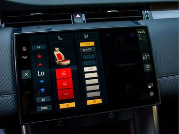 Land Rover Discovery Sport R-Dynamic SE P300e 1.5 — photo 25