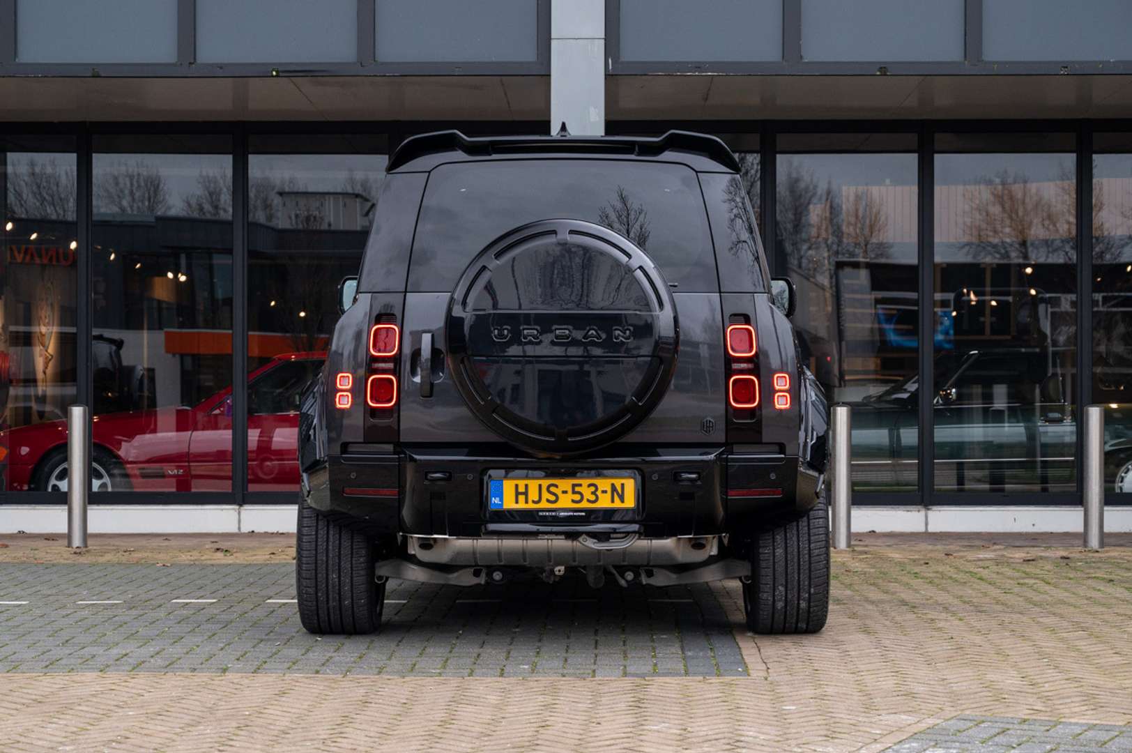 Land Rover Defender 110 P300e X-Dynamic HSE Urban Widetrack 6-Seats - 2026 - Joinsteer - #3