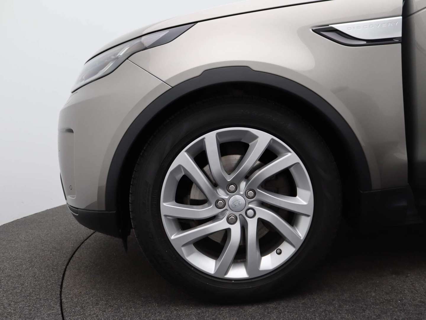 Land Rover Discovery 3.0 TD6 HSE Luxury - 2018 - Joinsteer - #14