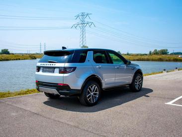Land Rover Discovery Sport R-Dynamic SE P300e 1.5 — photo 33