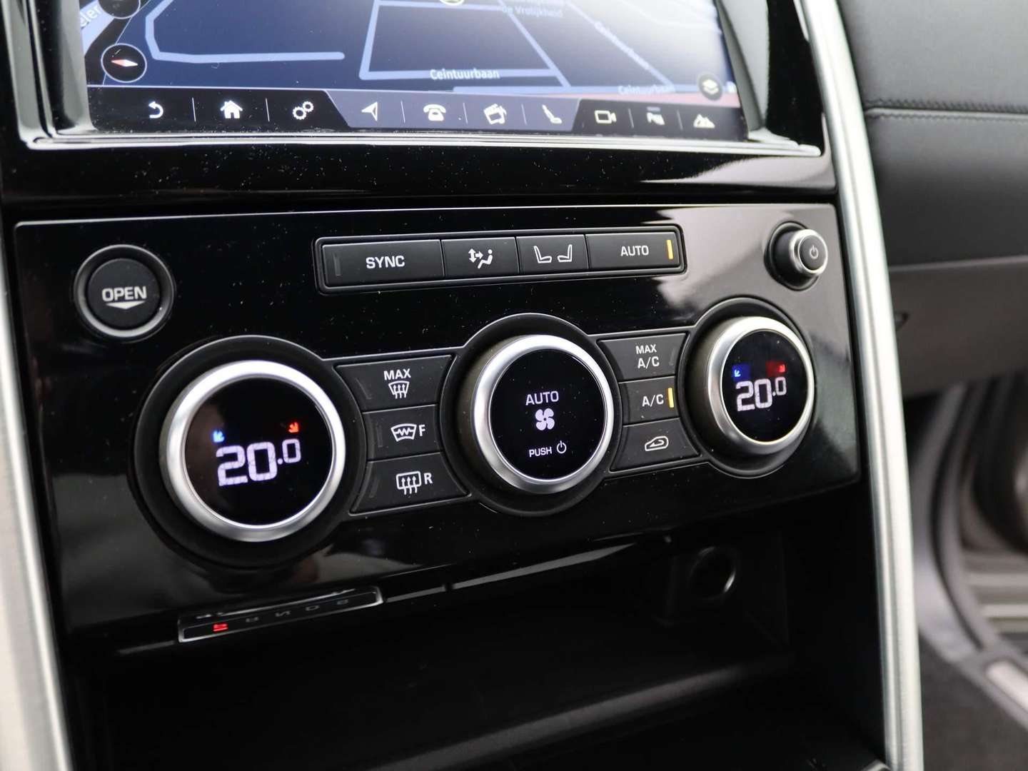 Land Rover Discovery 3.0 TD6 HSE Luxury - 2018 - Joinsteer - #20