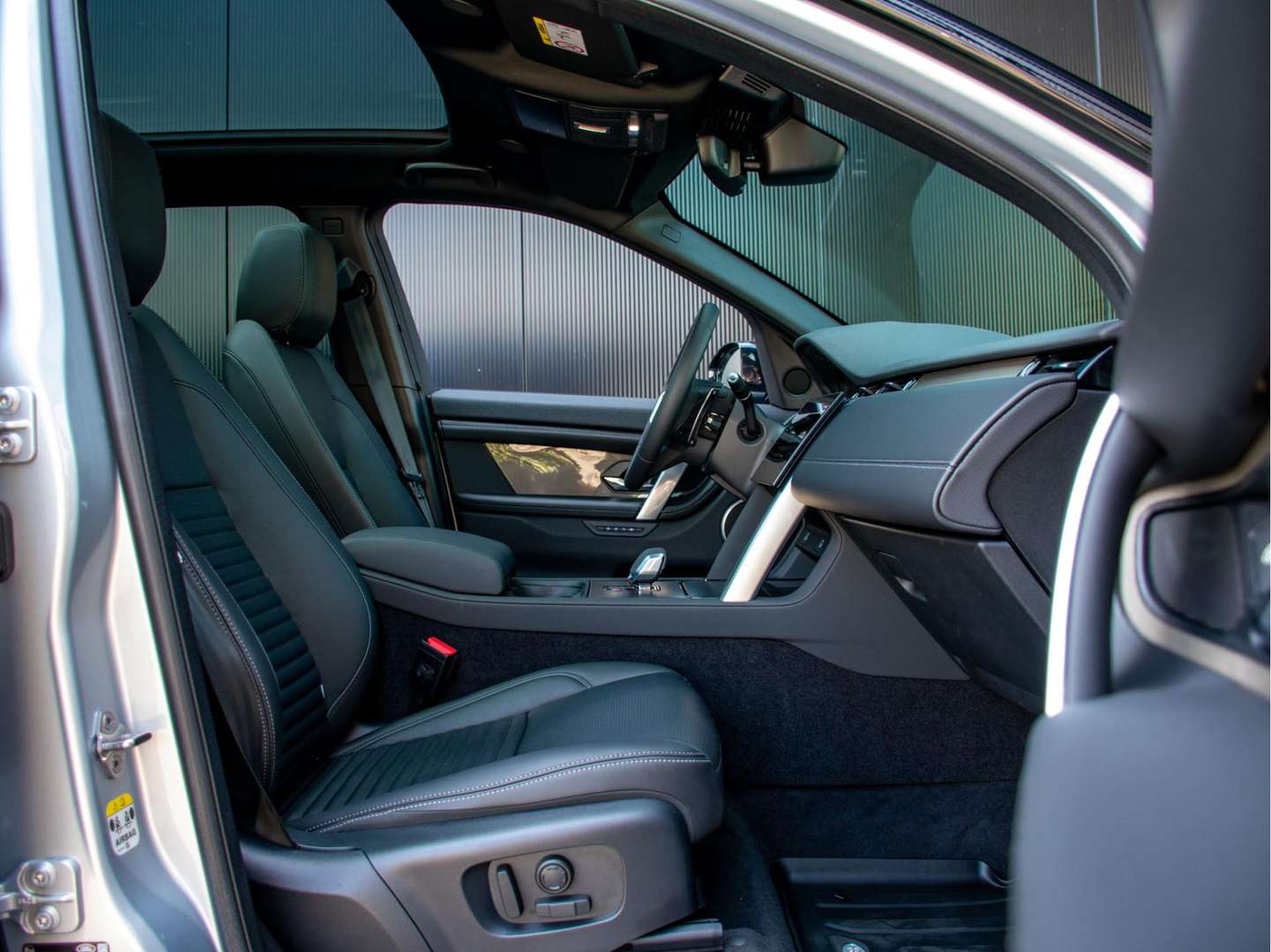 Land Rover Discovery Sport R-Dynamic SE P300e 1.5 - 2024 - Joinsteer - #12