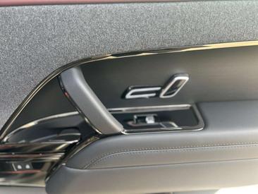Land Rover Range Rover Sport Autobiography P550e — photo 16