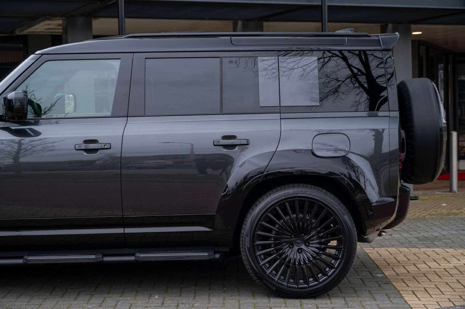 Land Rover Defender 110 P300e X-Dynamic HSE Urban Widetrack 6-Seats - 2026 - Joinsteer - #15