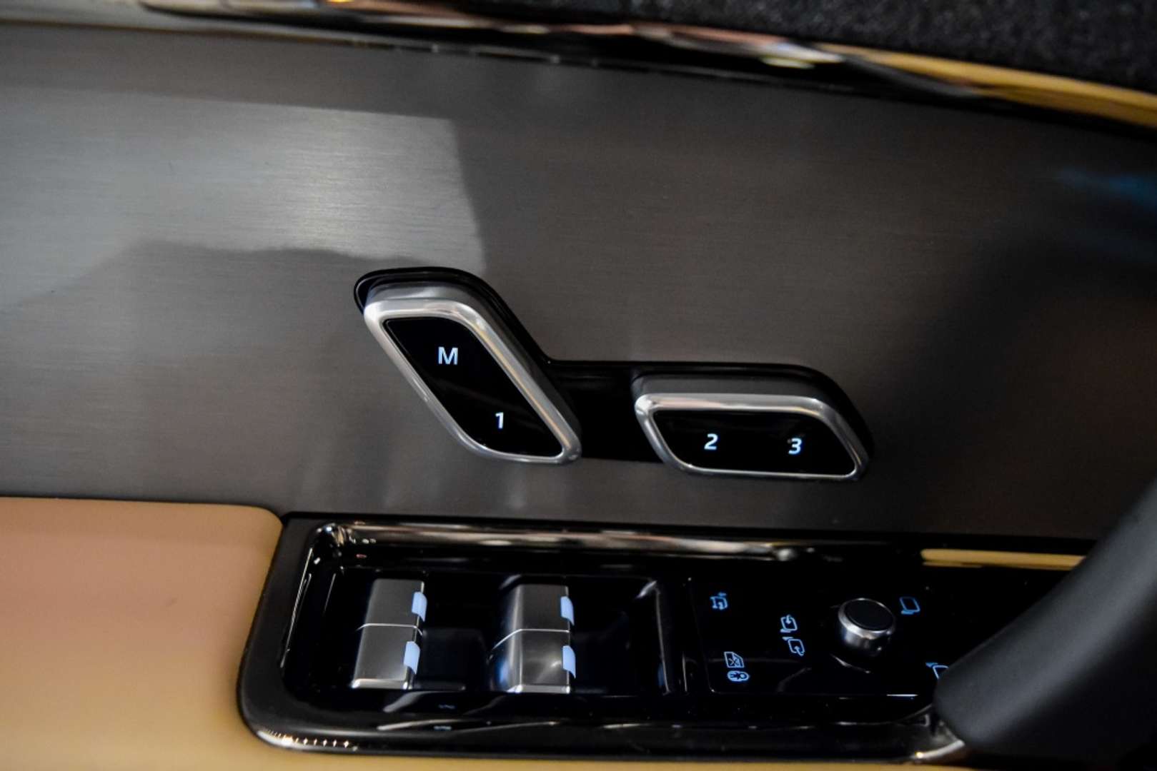 Land Rover Range Rover Sport 3.0D TD6 MHEV S 249 - 2026 - Joinsteer - #19