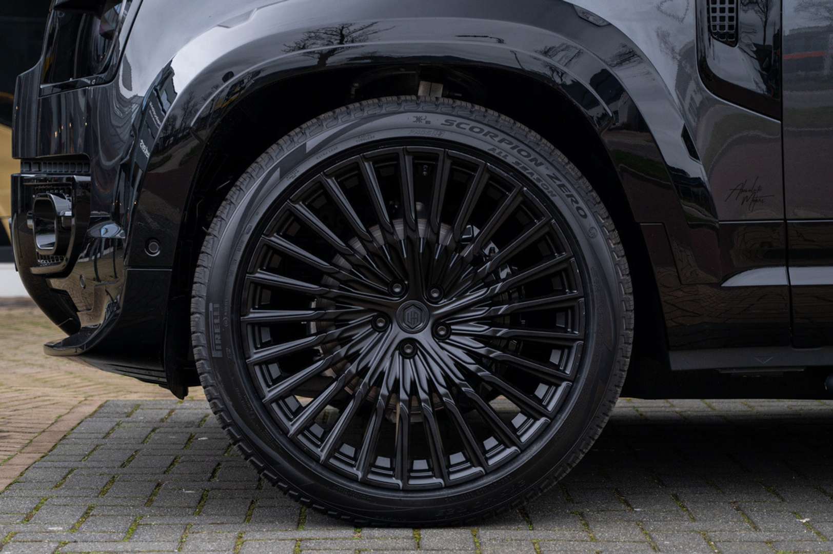 Land Rover Defender 110 P300e X-Dynamic HSE Urban Widetrack 6-Seats - 2026 - Joinsteer - #19