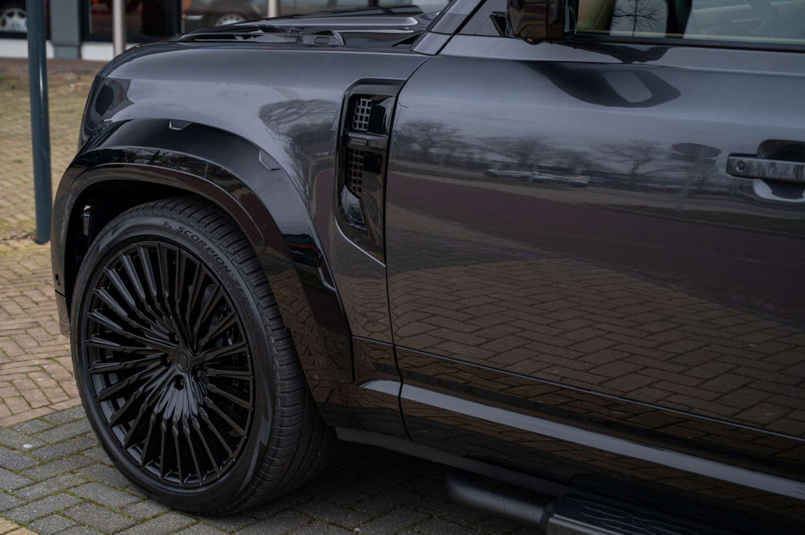 Land Rover Defender 110 P300e X-Dynamic HSE Urban Widetrack 6-Seats - 2026 - Joinsteer - #23