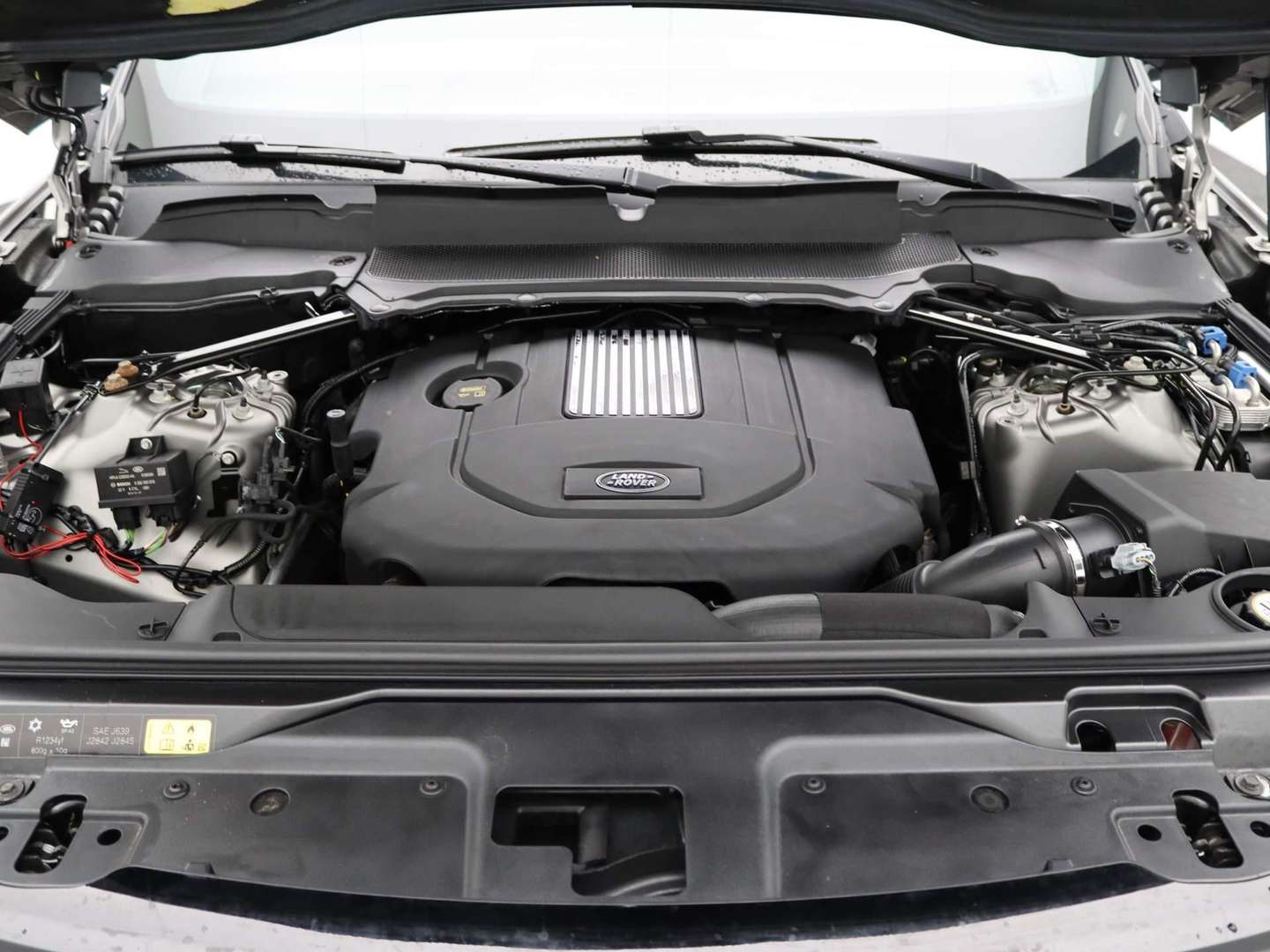 Land Rover Discovery 3.0 TD6 HSE Luxury - 2018 - Joinsteer - #37