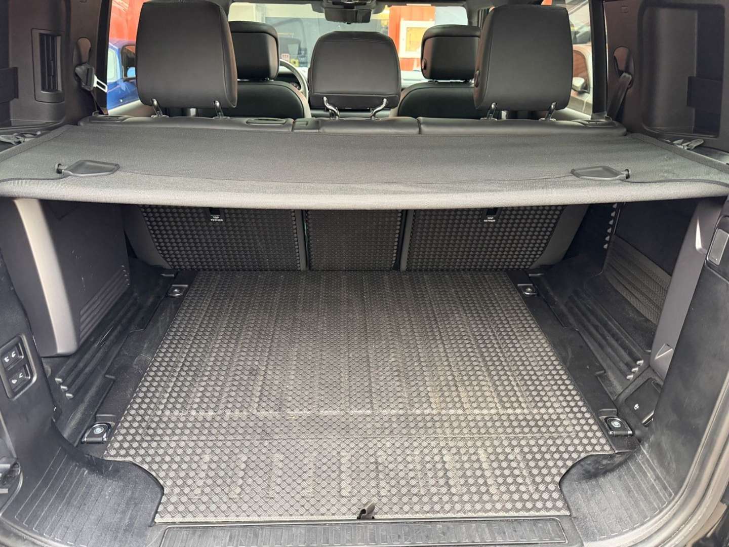 Land Rover Defender 110 Carpathian Edition/Matt/Pano V8 5.0 - 2022 - Joinsteer - #18