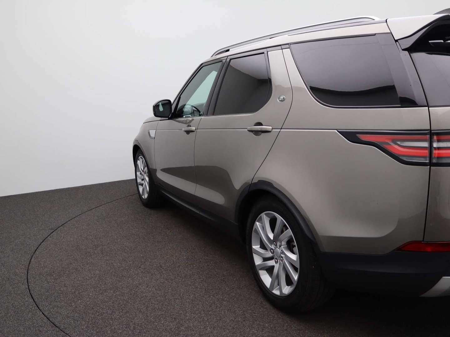 Land Rover Discovery 3.0 TD6 HSE Luxury - 2018 - Joinsteer - #40