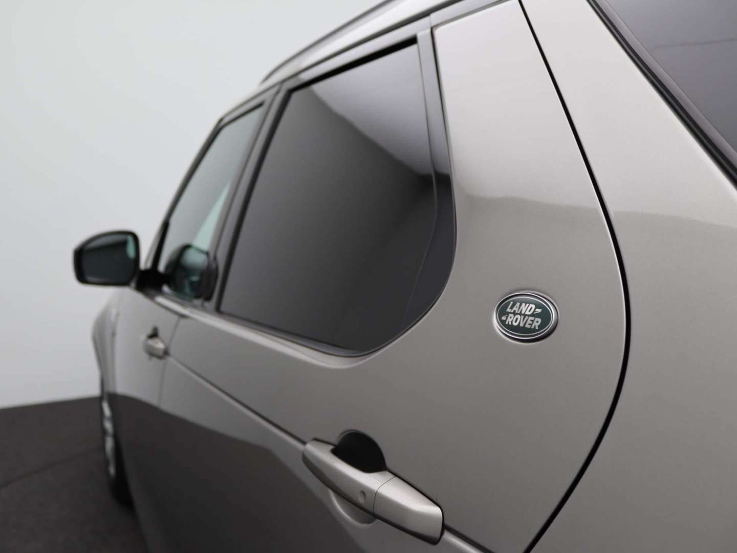 Land Rover Discovery 3.0 TD6 HSE Luxury - 2018 - Joinsteer - #41