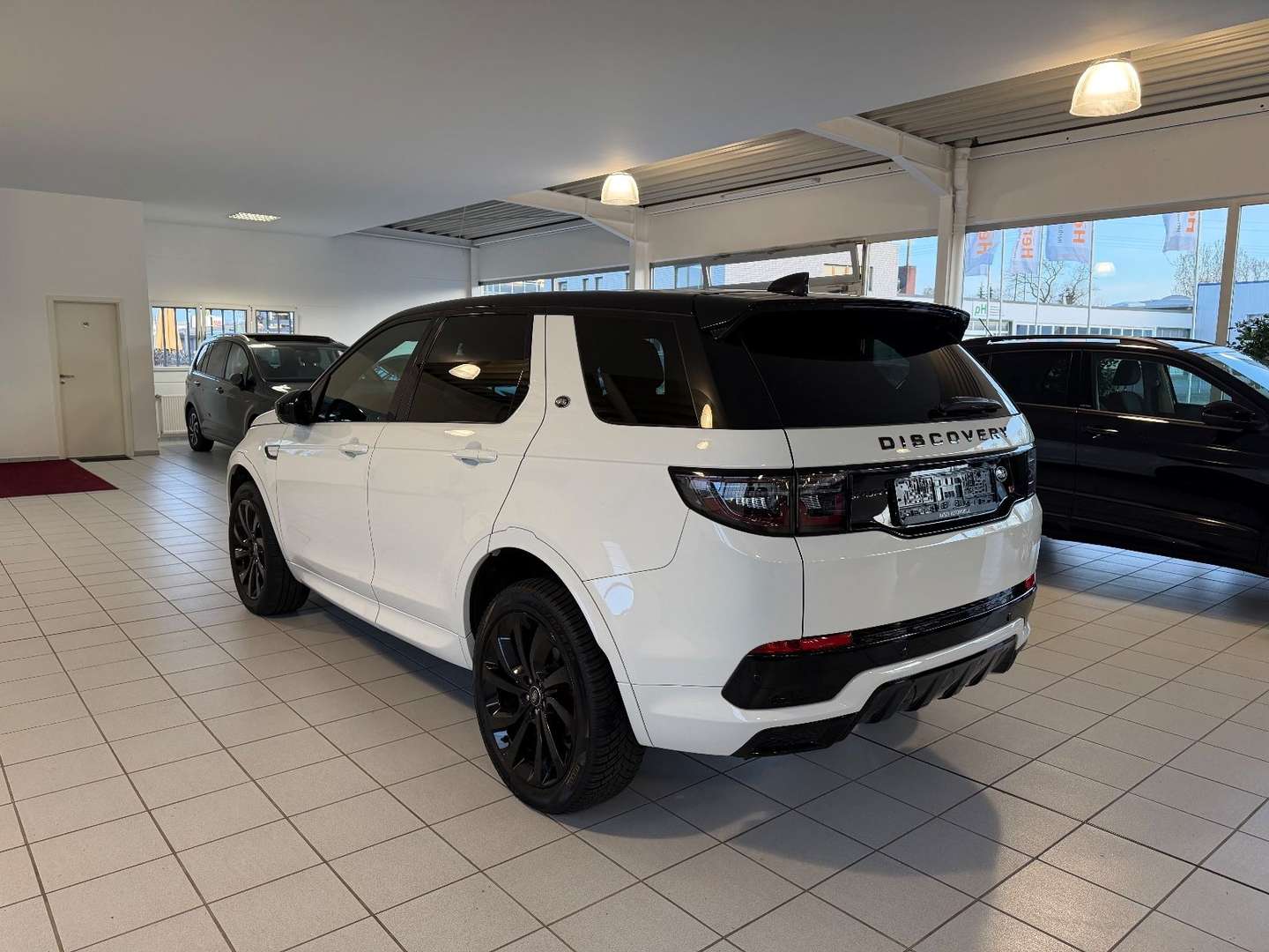 Land Rover Discovery Sport D200 R-DYNAMIC SE, PANO, LEDER - 2022 - Joinsteer - #3