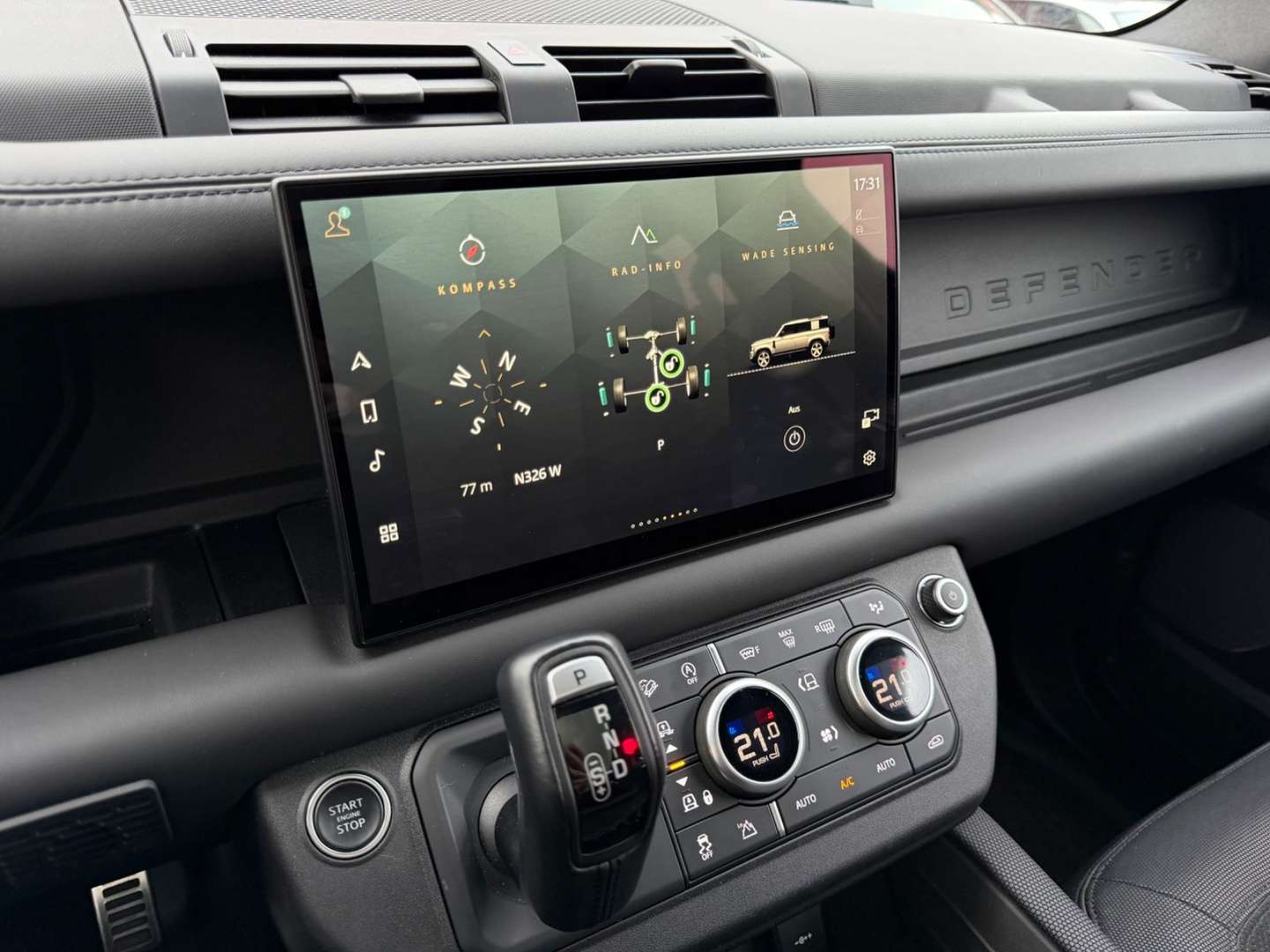 Land Rover Defender 110 Carpathian Edition/Matt/Pano V8 5.0 - 2022 - Joinsteer - #29