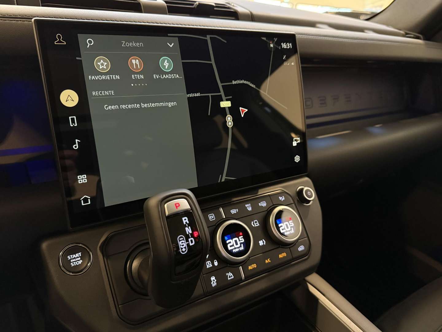 Land Rover Defender 110 X-Dynamic HSE 2.0 P300e - 2026 - Joinsteer - #13