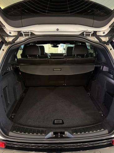 Land Rover Discovery Sport D200 R-DYNAMIC SE, PANO, LEDER — photo 10
