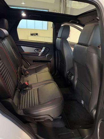 Land Rover Discovery Sport D200 R-DYNAMIC SE, PANO, LEDER — photo 11