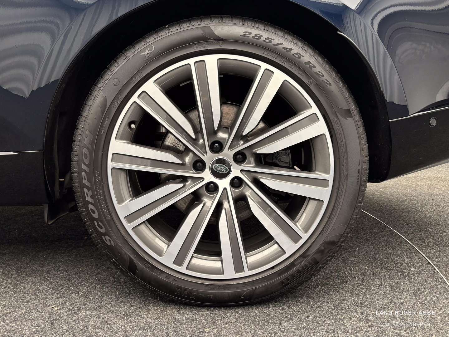 Land Rover Range Rover D350 Autobiography Bespoke - 2024 - Joinsteer - #27