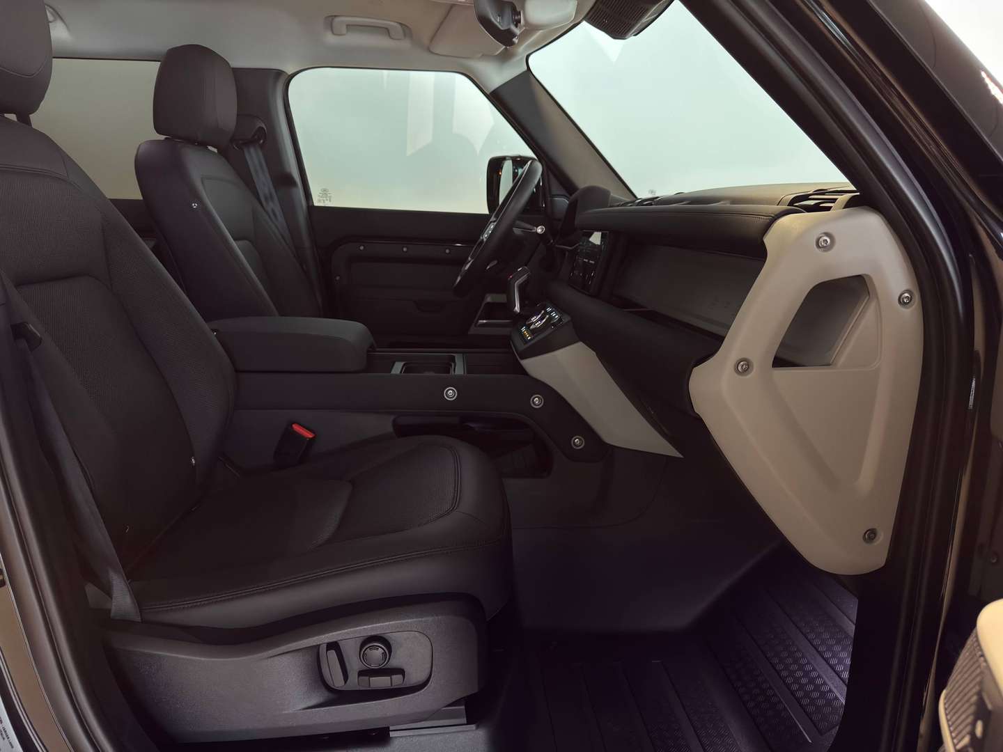 Land Rover Defender 110 SE Awd 3.0d I6 Mhev 200cv - 2023 - Joinsteer - #4