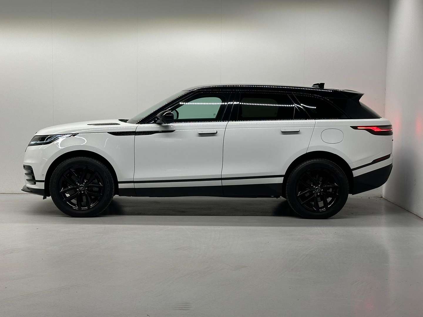 Land Rover Range Rover Velar P400e R-Dynamic SE - 2024 - Joinsteer - #3