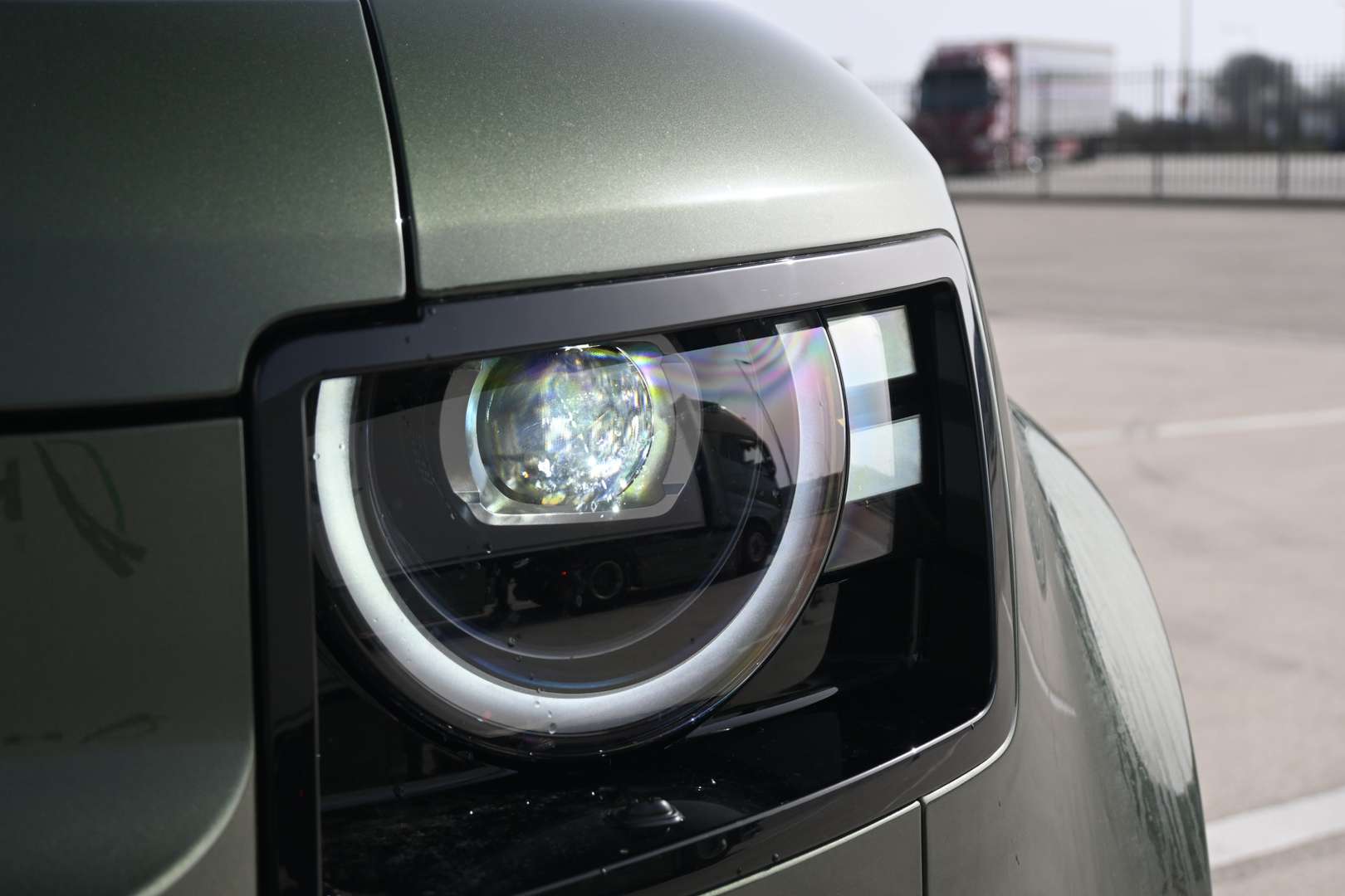 Land Rover Defender 110 Forest Edition 2.0 P300e - 2026 - Joinsteer - #12