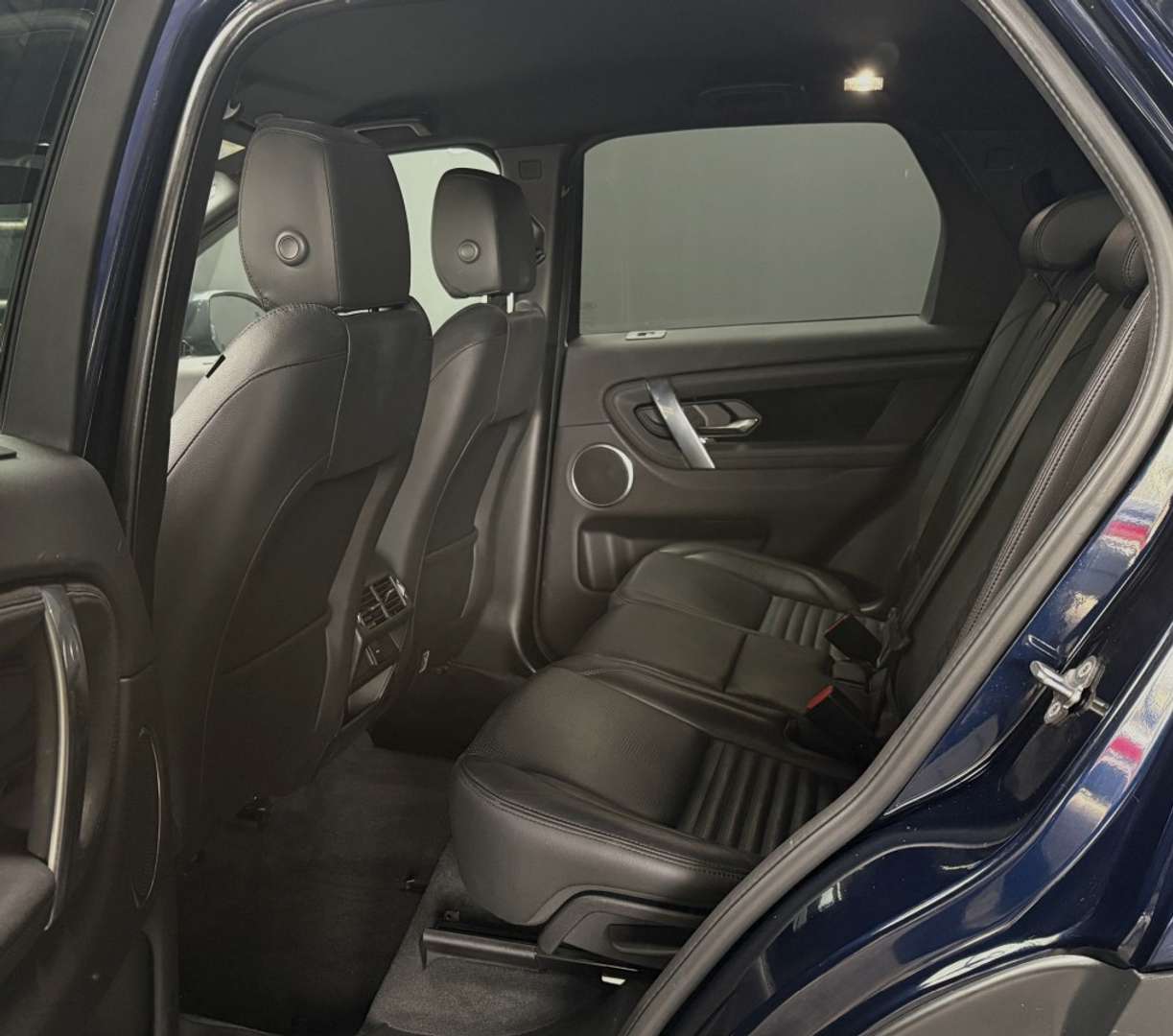 Land Rover Discovery Sport S Black Pack P300e - 2021 - Joinsteer - #4