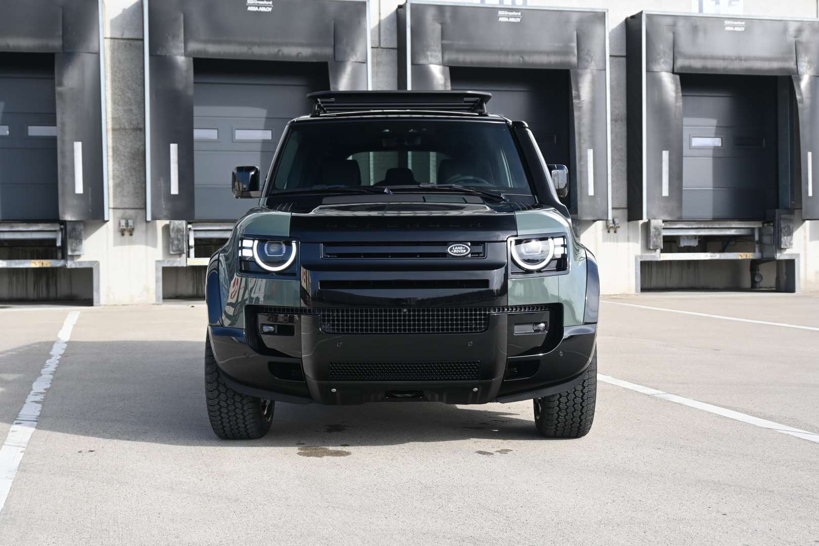 Land Rover Defender 110 Trophy Edition 2.0 P300e - 2026 - Joinsteer - #4