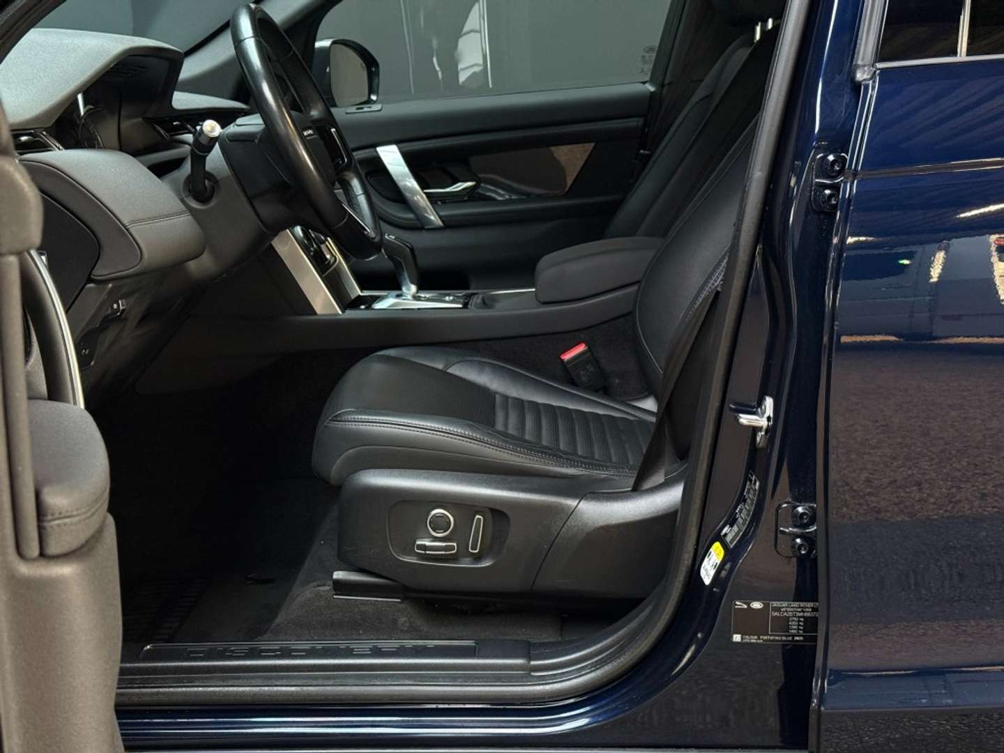 Land Rover Discovery Sport S Black Pack P300e - 2021 - Joinsteer - #7