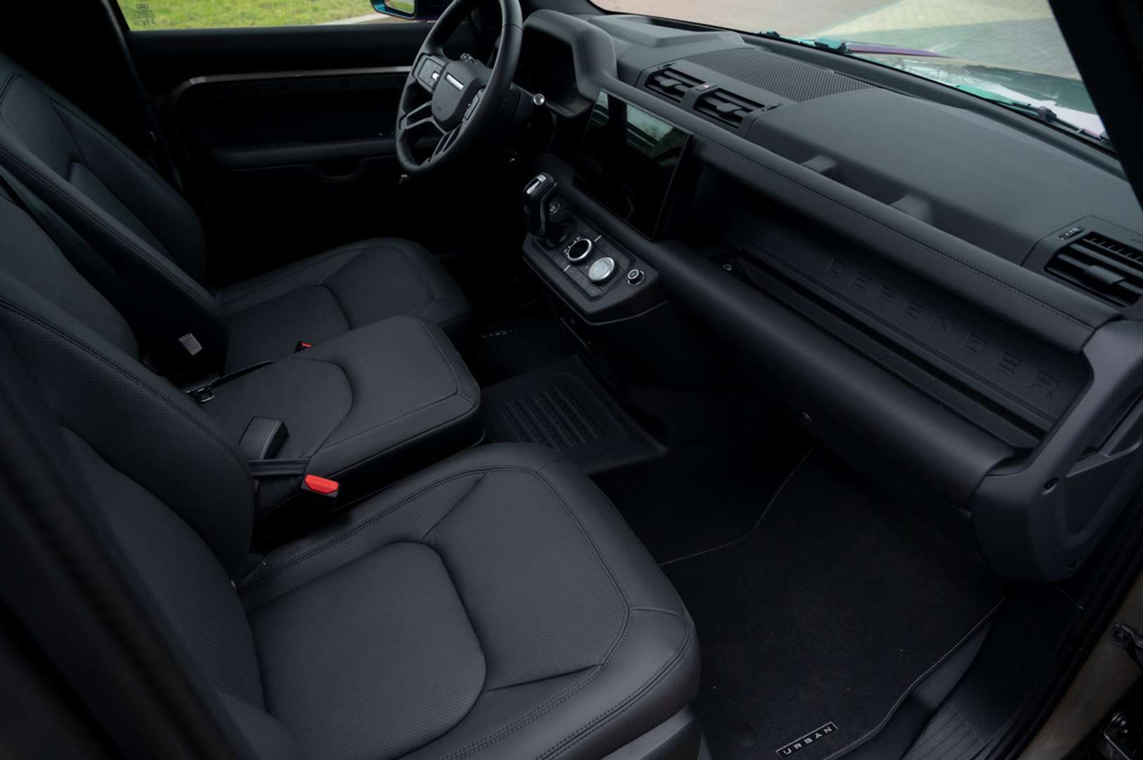 Land Rover Defender 110 P300e X-Dynamic HSE Urban Widetrack 6-Seats - 2026 - Joinsteer - #8