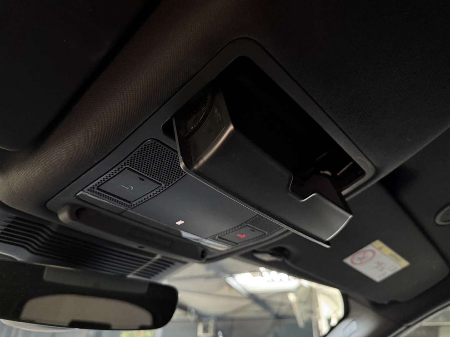 Land Rover Discovery Sport S Black Pack P300e - 2021 - Joinsteer - #10