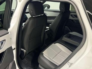 Land Rover Range Rover Velar P400e R-Dynamic SE — photo 16
