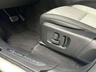 Land Rover Range Rover Velar P400e R-Dynamic SE — photo 17