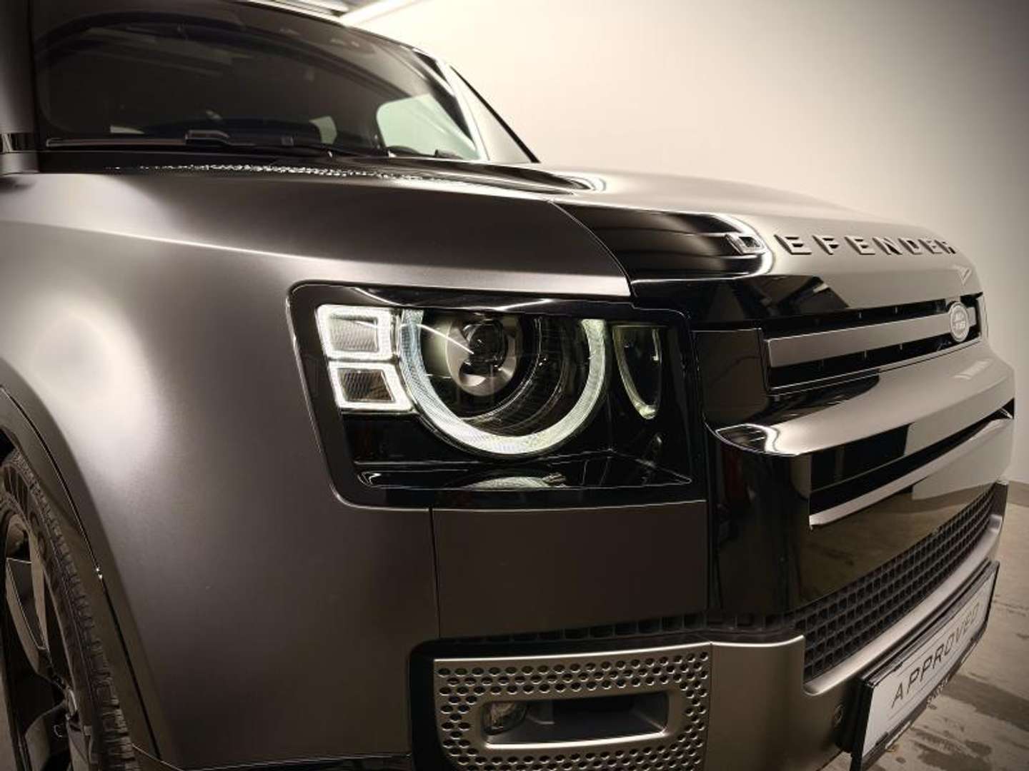 Land Rover Defender 110 Carpathian Edition P525 V8 - 2024 - Joinsteer - #13